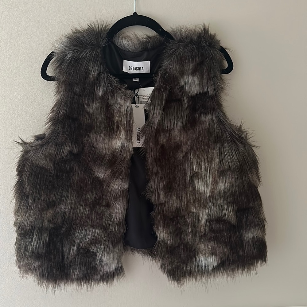 BB Dakota Faux Fur Vest